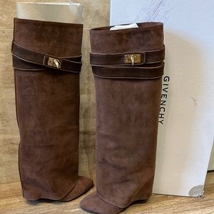 Givenchy boot wedge shark lock